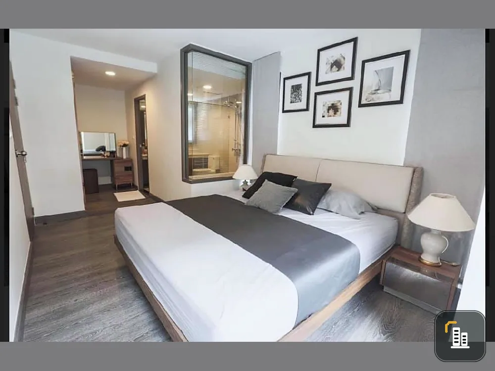 For rent / quick sale, Condo Rende Sukhumvit 23, beautiful room, full furniture, lots of space, great location, quick booking