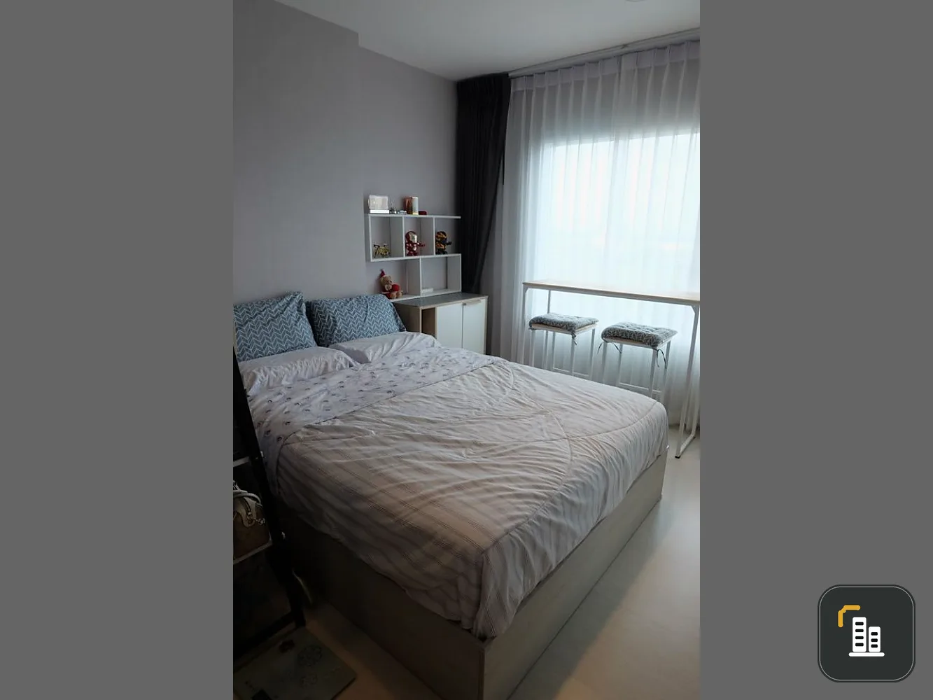 Quick sale! Aspire Erawan condo, city view, near BTS Chang Erawan, decorated furniture, ready to move in, book now!