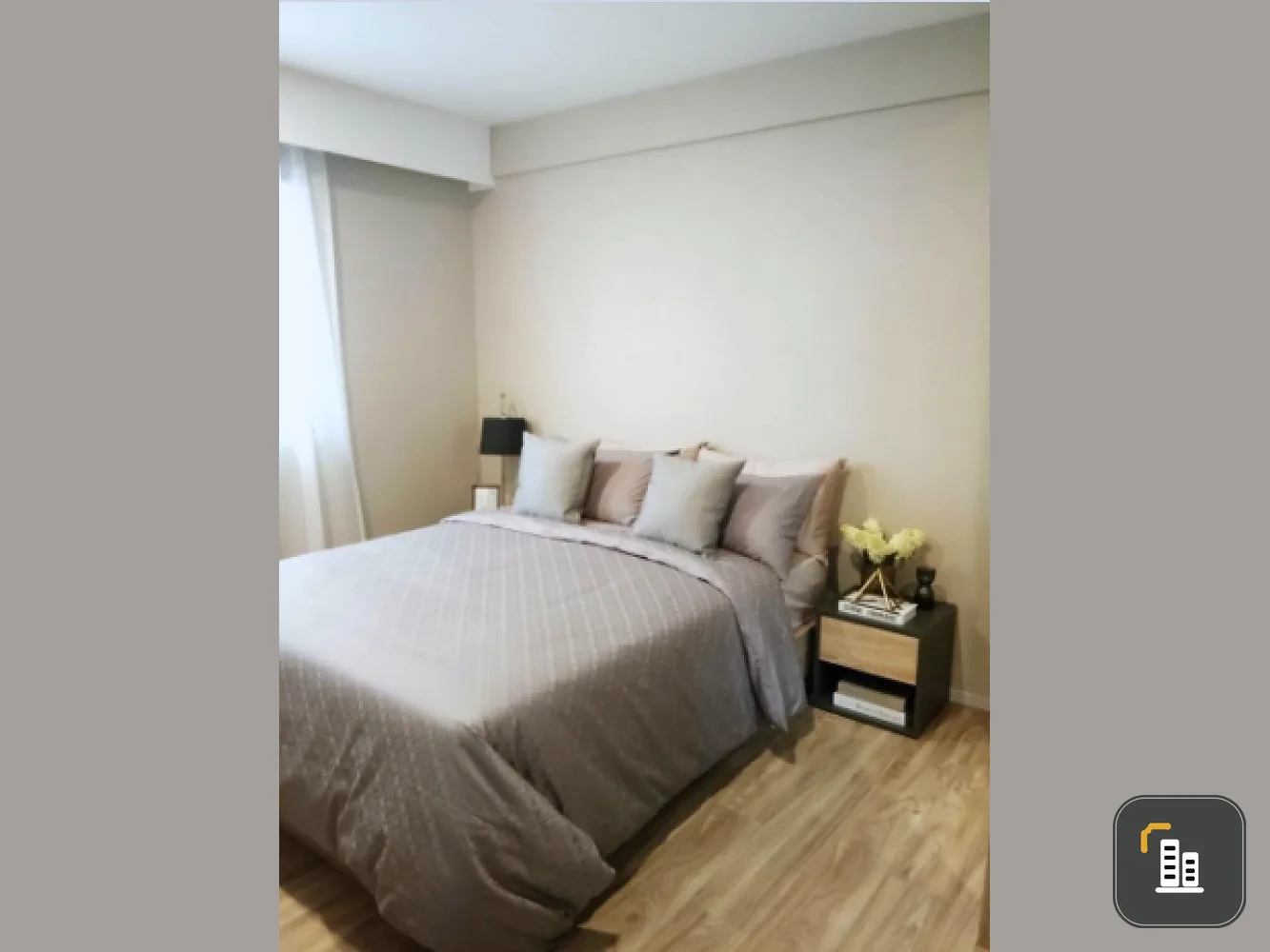 Sales Blossom Condo @ Sathorn Charoenrat, Bangkok, beautiful decoration, fully furnished, can't miss it.