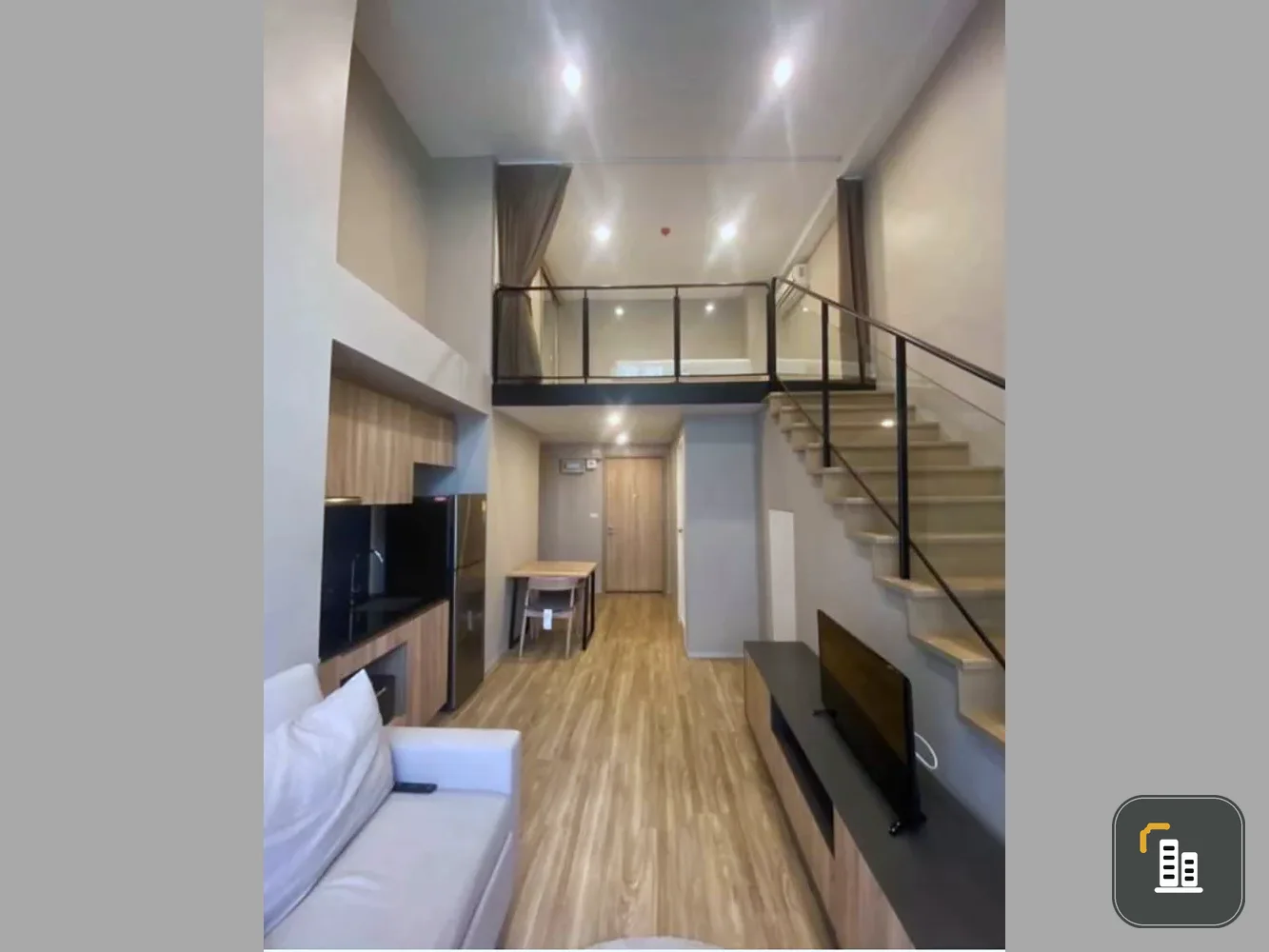 For rent, Blossom Condo @ Sathorn-Charoenrat, Duplex, beautiful room !!