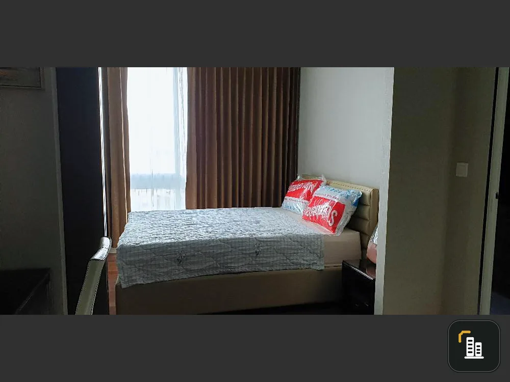 Urgent for rent !! The Metropolis condo fully furnished. And electrical appliances, good location, book now !!