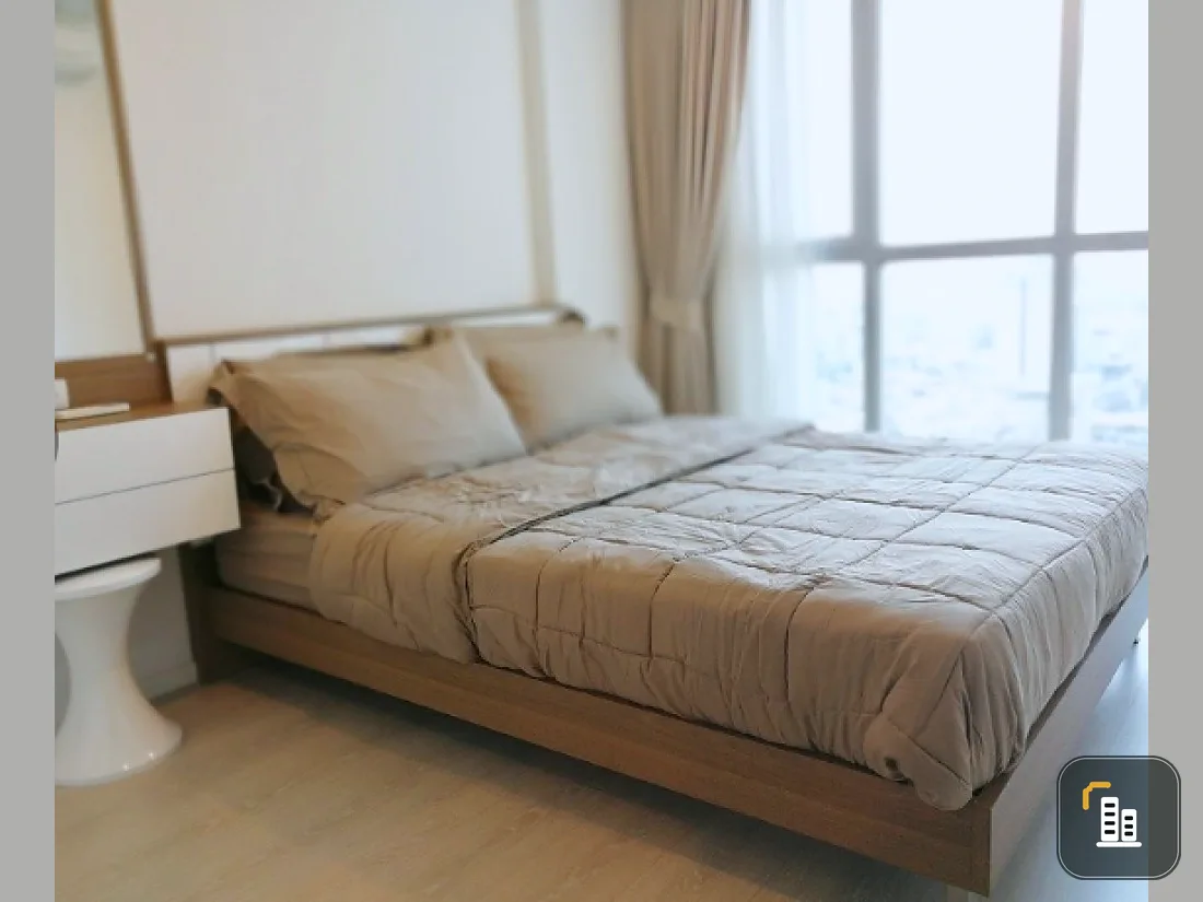 Condo for sale at Rhythm Sathorn - Narathiwat, beautiful room, fully furnished, hurry to become the owner !!