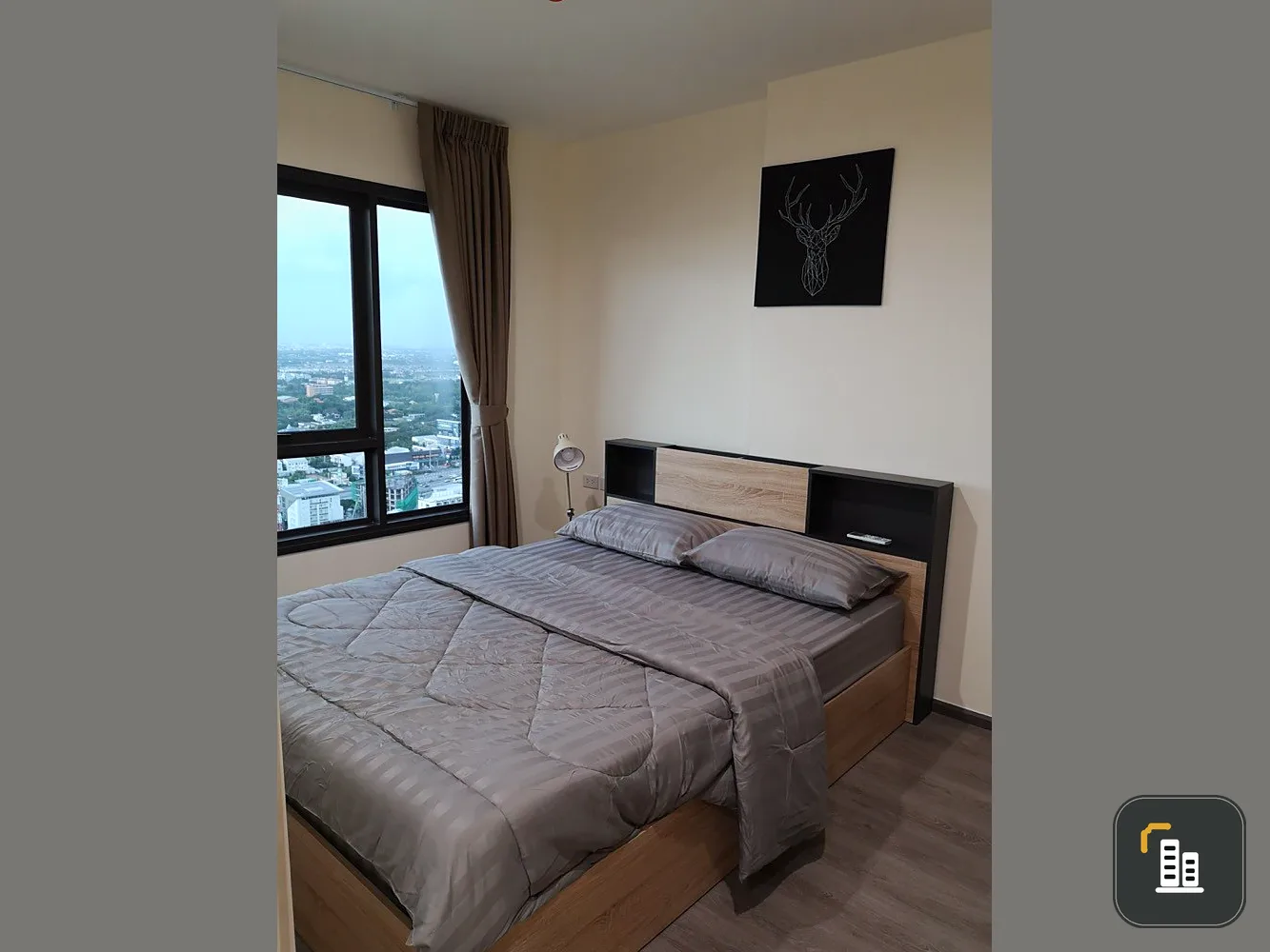 Sale with tenants, Rich Park Triple Station Condo, high floor, beautiful view, good location, durable! Don't wait !!