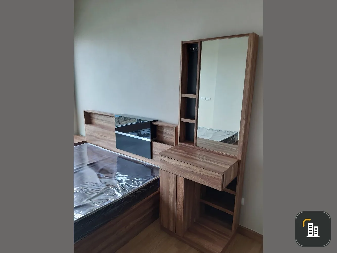 Urgent. Room for rent at B Condo Phaholyothin Phase 1, wide room, fully furnished. Super beautiful. Special price. Book now.