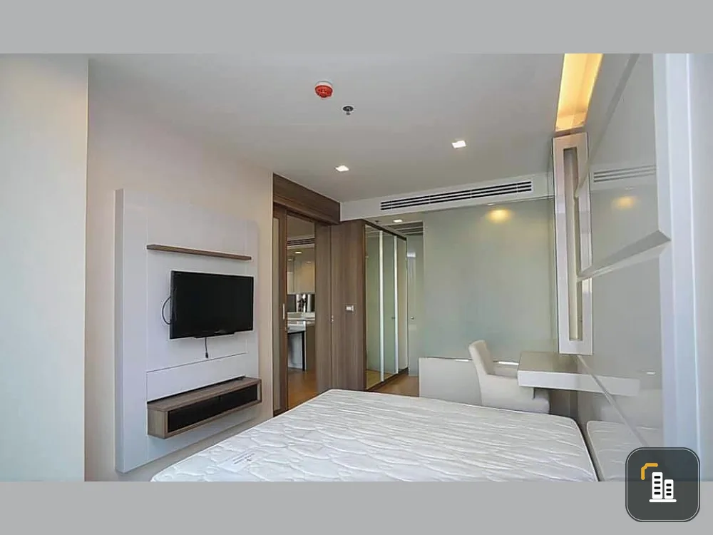 Condo for sale, The Address Sathorn Condo, high floor, good wind, fully furnished, do not wait.