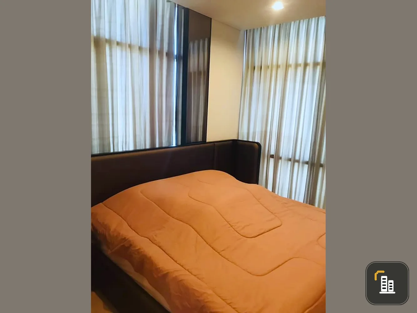 Condo for sale / rent, The Room Charoenkrung 30, large room, high floor, beautiful view, fully furnished. Missed it and wait a long time again.