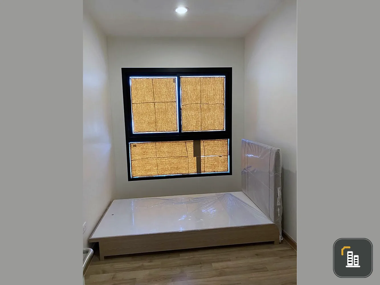 Urgent sale !! Niche Mono Condo Charoennakorn, corner room, beautiful view, fully furnished, do not miss !!