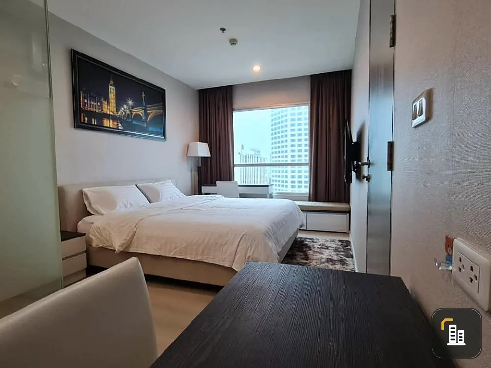 Condo for rent Life Ratchadaphisek, 2 bedrooms, fully furnished, ready to move in The price is not strong. Book at all.