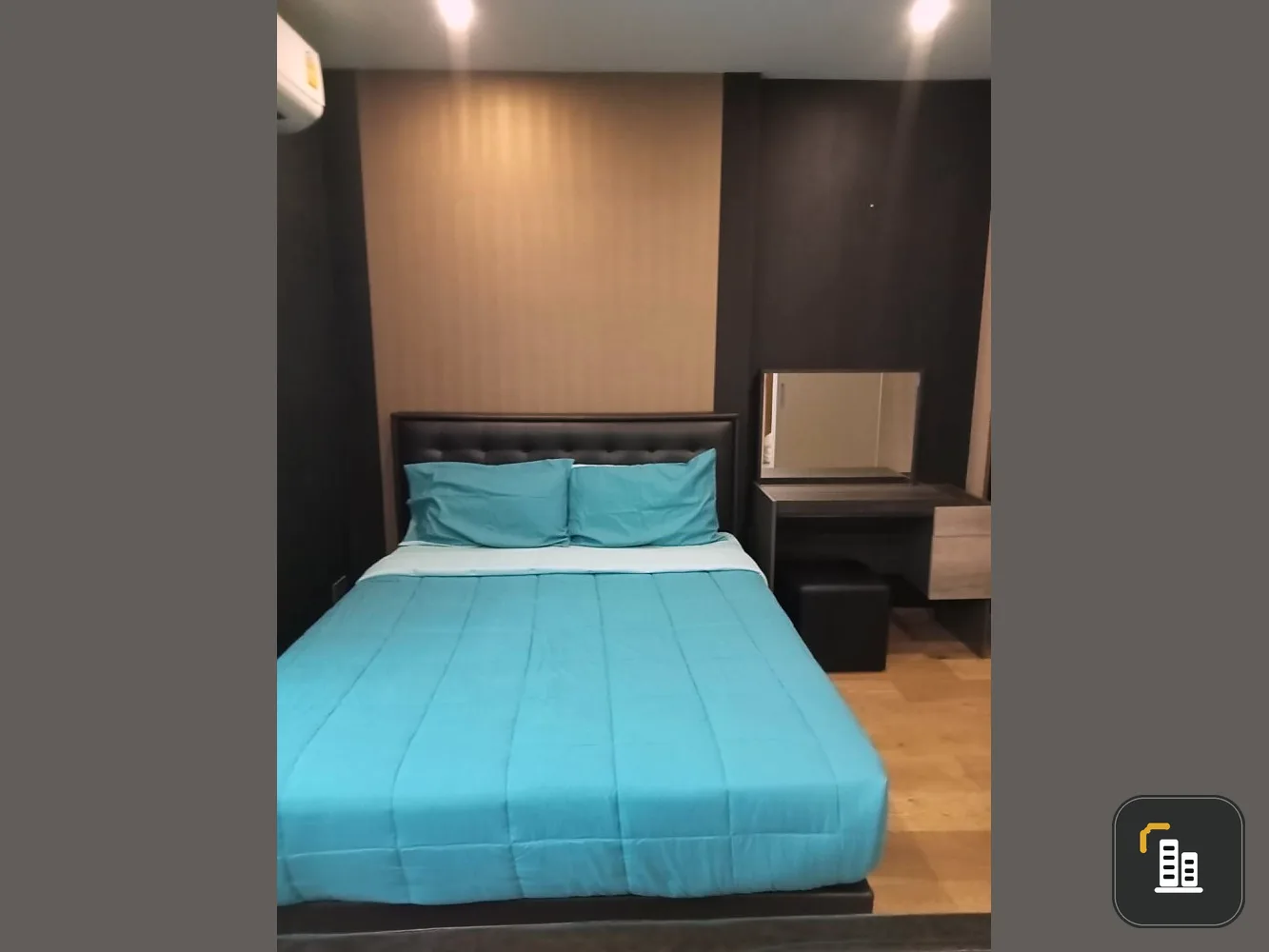 For rent, Q Chidlom Phetchaburi, beautiful room, complete electrical appliances, ready to move in, just drag your bag.