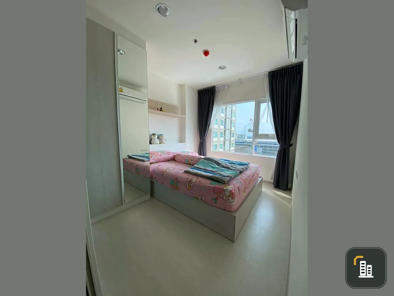 Condo for sale, Aspire Erawan, city view, convenient transportation, can't miss it.