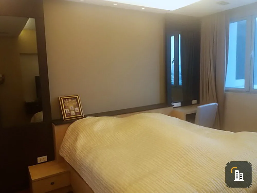 Condo for rent, The Star Estate at Narathiwat Ratchanakarin, beautiful room, high floor, very open view, fully furnished.