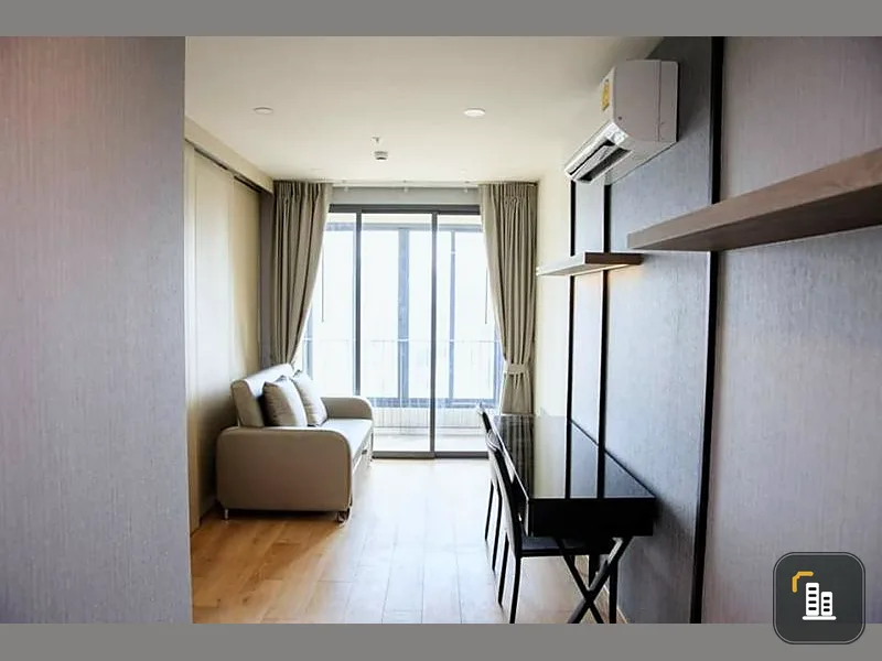 For rent, Q Chidlom, Phetchaburi, beautiful room, buit in, next to light purple wallpaper, very livable, do not miss