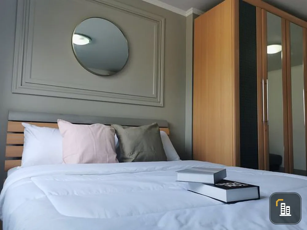 Condo for sale Lumpini Place Suanplu - Sathorn, beautiful room, garden view, very inviting !!