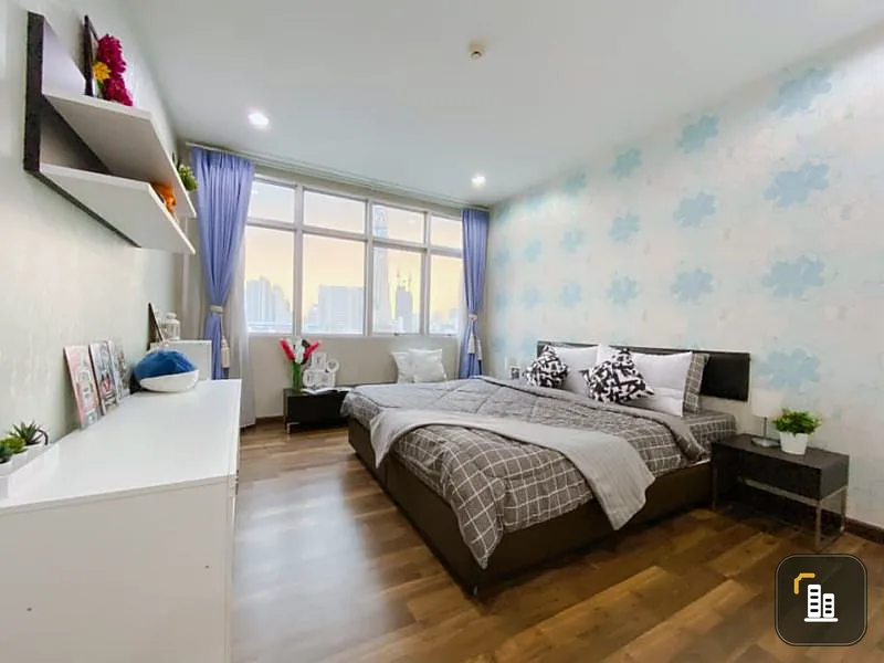 Condo for sale, Chewathai Ratchaprarop, convenient transportation, 2 bedrooms, fully furnished, good view, book now!