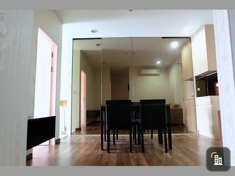 Chewathai Ratchaprarop for sale, fully furnished, ready to move in. The view is not blocked. If interested, hurry up.