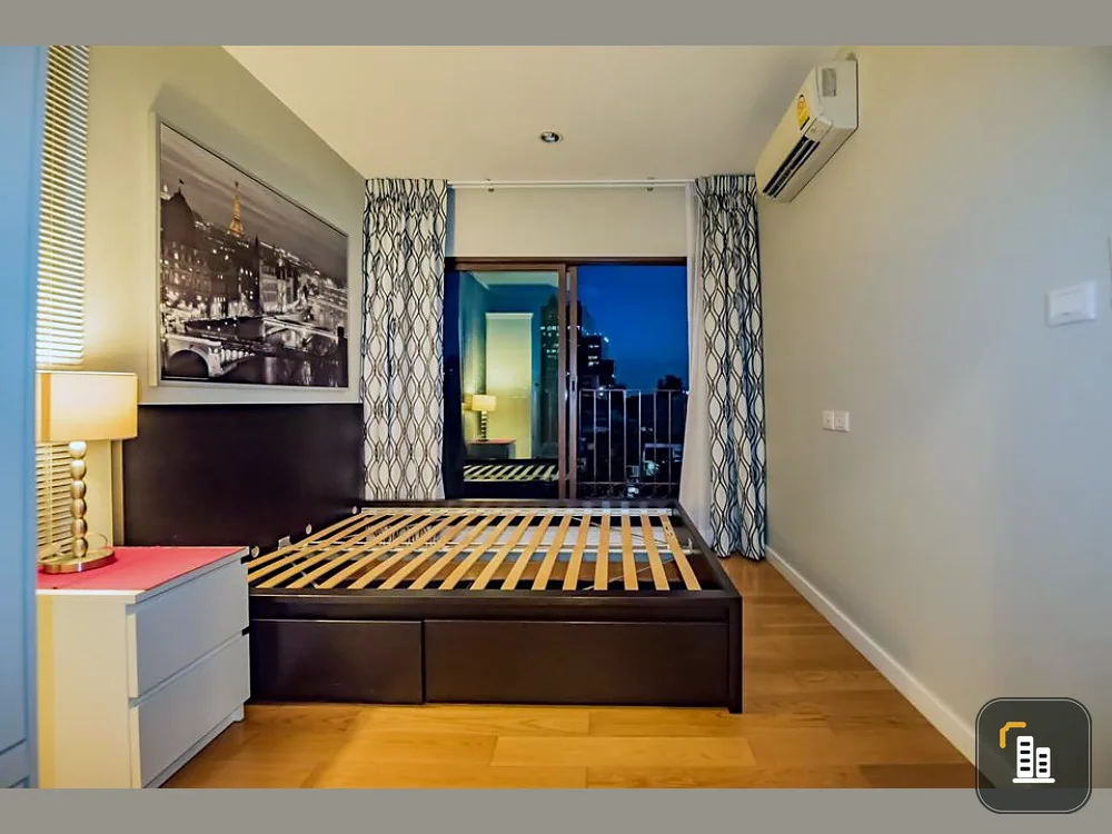 Condolette Dwell Sukhumvit 26 for sale, fully furnished, ready to move in. Don't miss it.