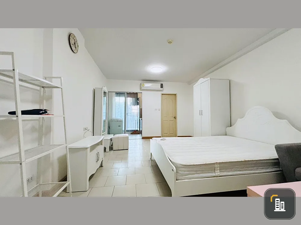 Condo Supalai City Resort Ratchada-Huay Kwang Studio room, fully furnished, white tone room, comfortable, comfortable price
