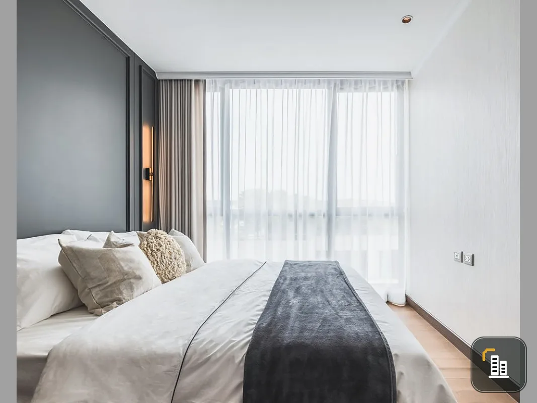 For rent urgently!! Condo Supalai Oriental Sukhumvit 39 Pool View Fully furnished and ready to move in. Book now!!