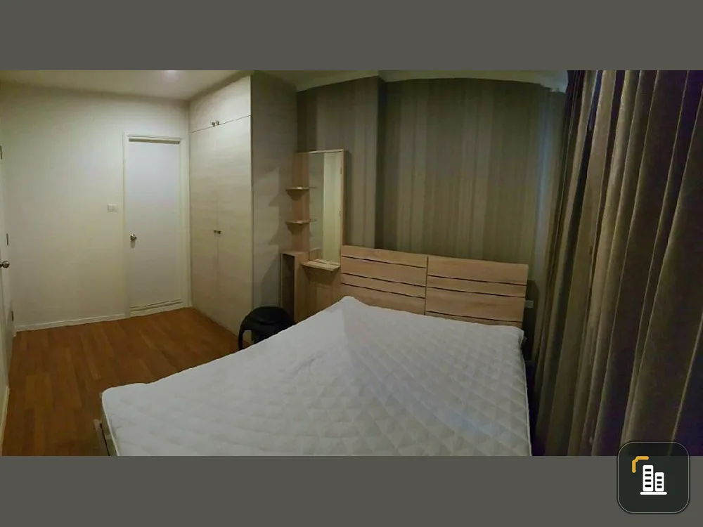 Condo for sale, Lumpini Park Rama 9-Ratchada, corner room, city view and swimming pool view.