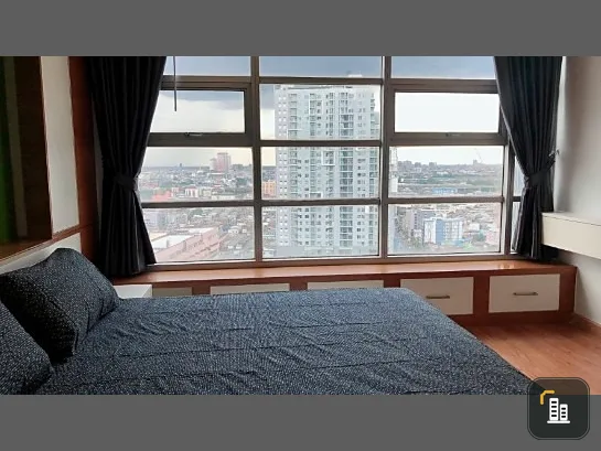 Baan Klang Krung Siam-Pathumwan for sale. Fully renovated, fully furnished, 1 bedroom, great view, come and own it!