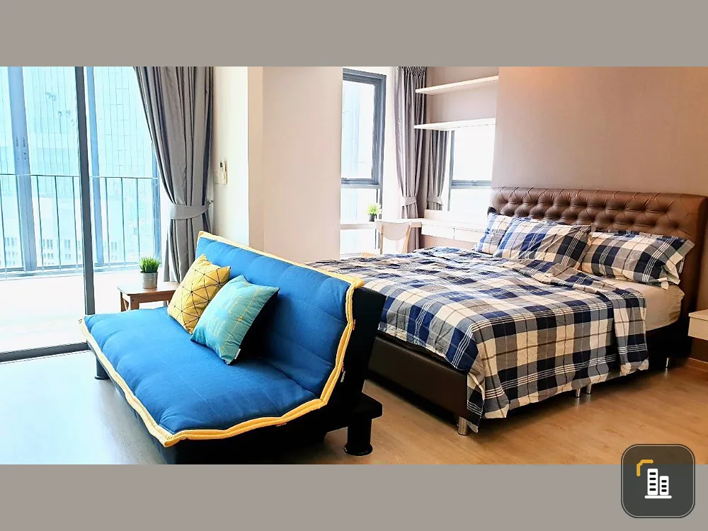 Urgent sale, Ideo Q Chula-Samyan, very beautiful room, new room condition, full of furniture, if interested, hurry up. Hurry up before you miss it