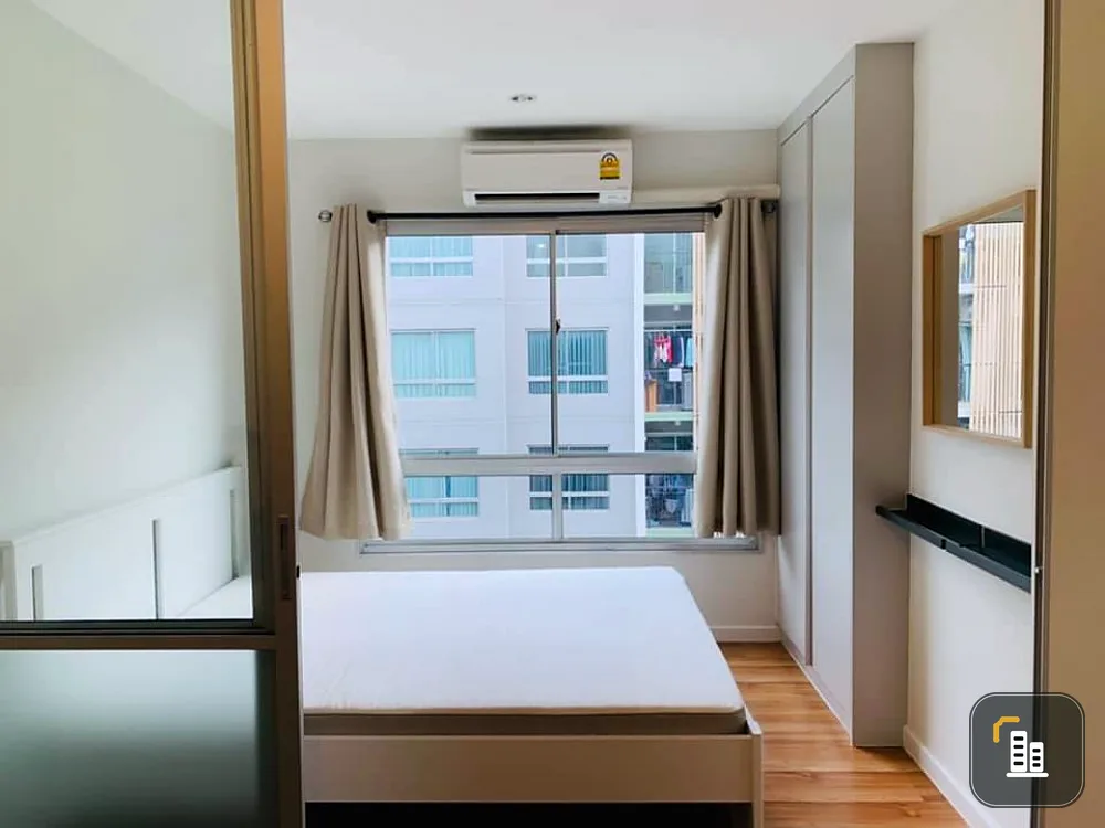 Sale V Condo Lat Krabang near shopping center. Fully furnished, ready to move in, don't miss it!!