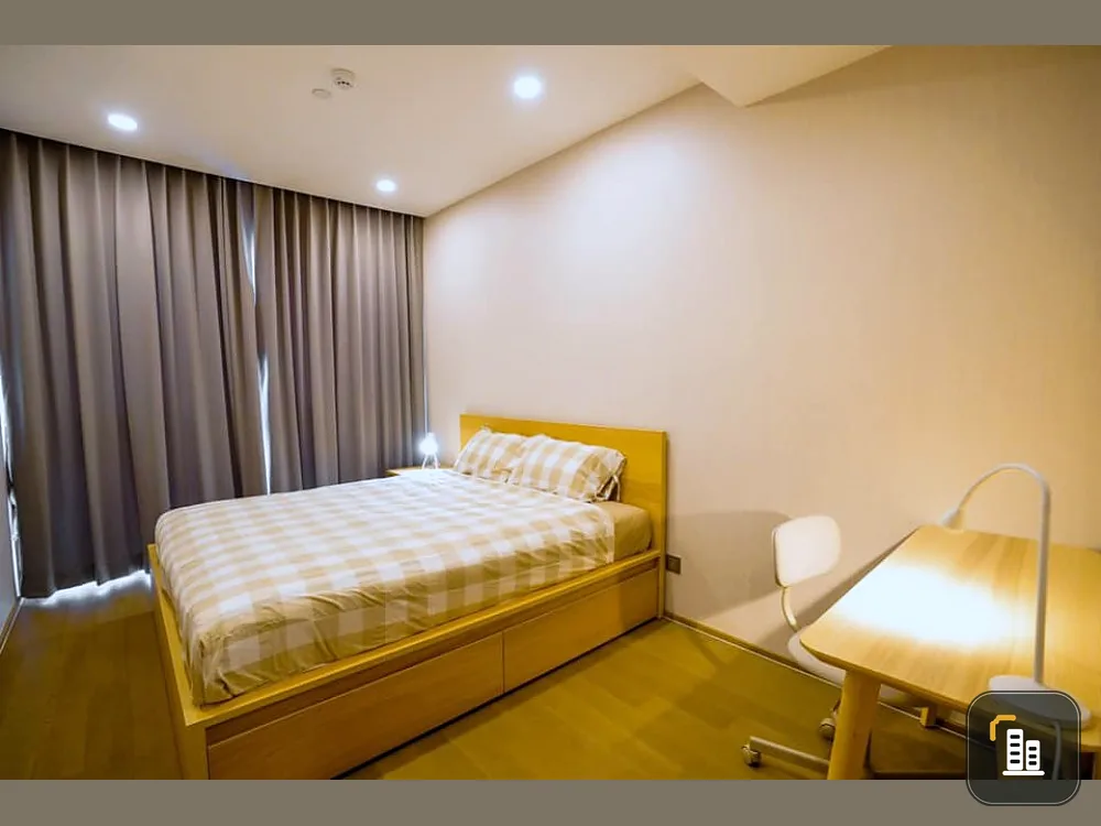 For Sale Ashton Chula-Silom, 2 bedrooms, 1 bathroom, decorated with woodwork. with complete electrical appliances Hurry up to reserve before it slips away.