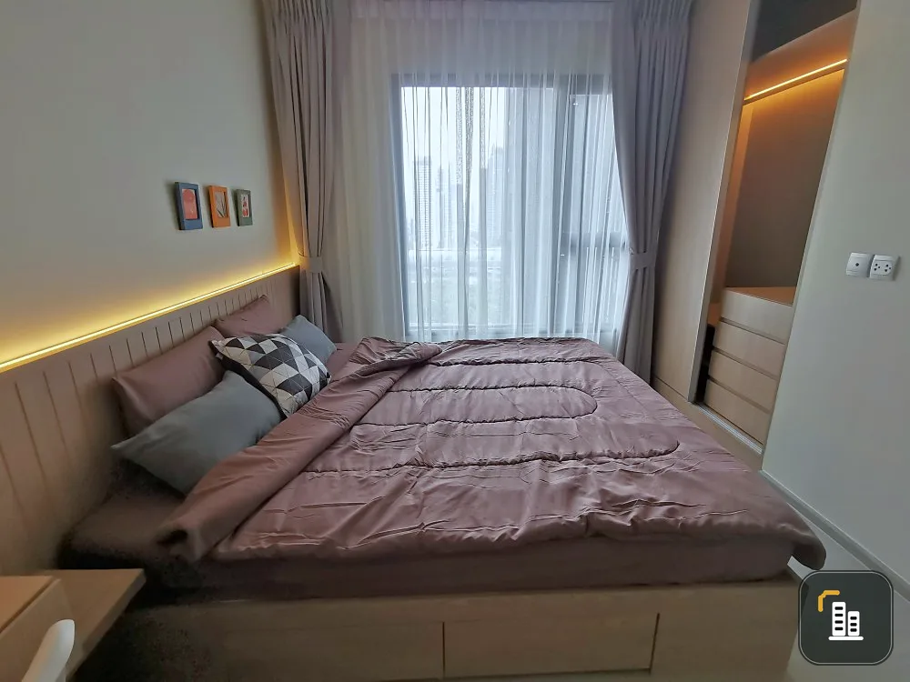 Condo for rent Life Asoke-Rama 9, clear view, high floor, beautiful view, do not miss