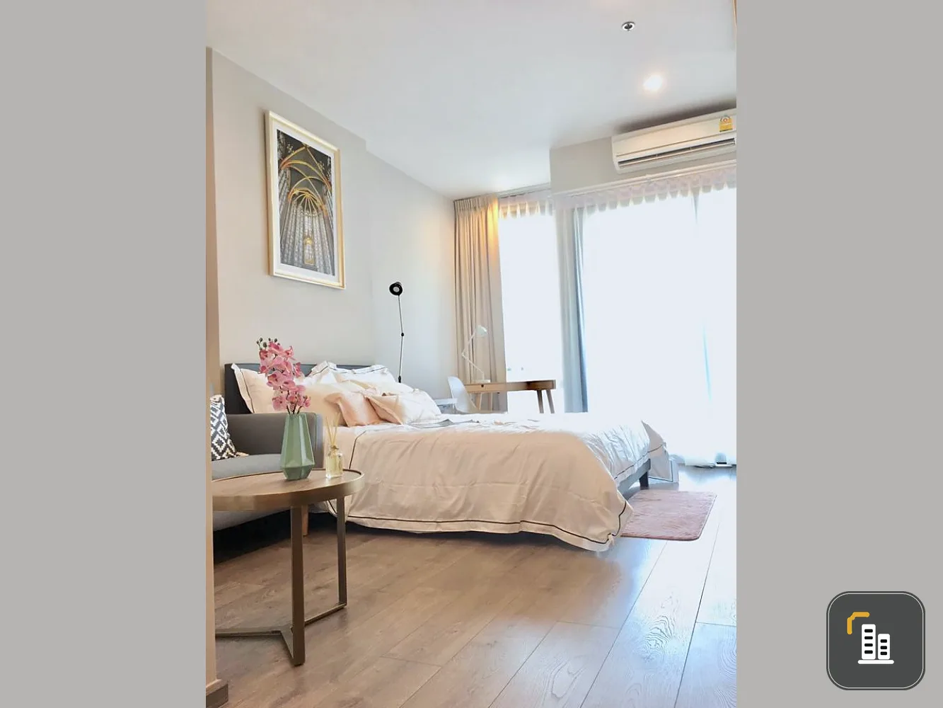 For rent Whizdom Avenue Ratchada-Ladprao, studio room, beautiful decoration, built-in, full price, not powerful, book now.