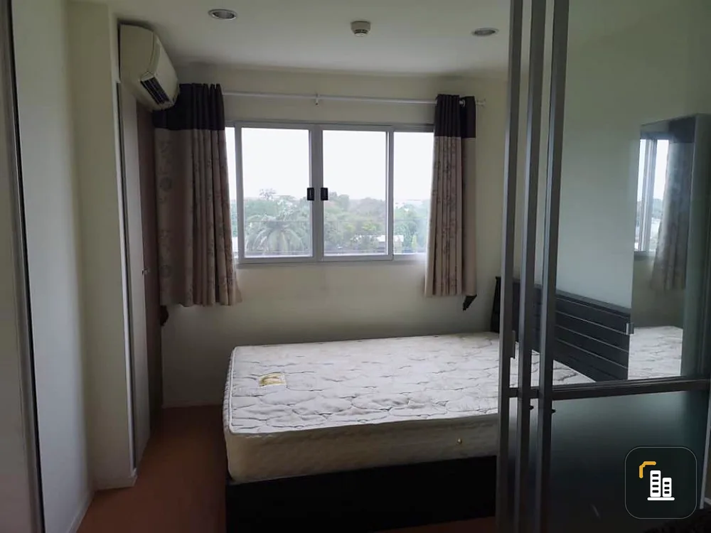 Quick sale!! Lumpini Condo Town Nida-Serithai Furniture with electrical appliances, good location, book now!!