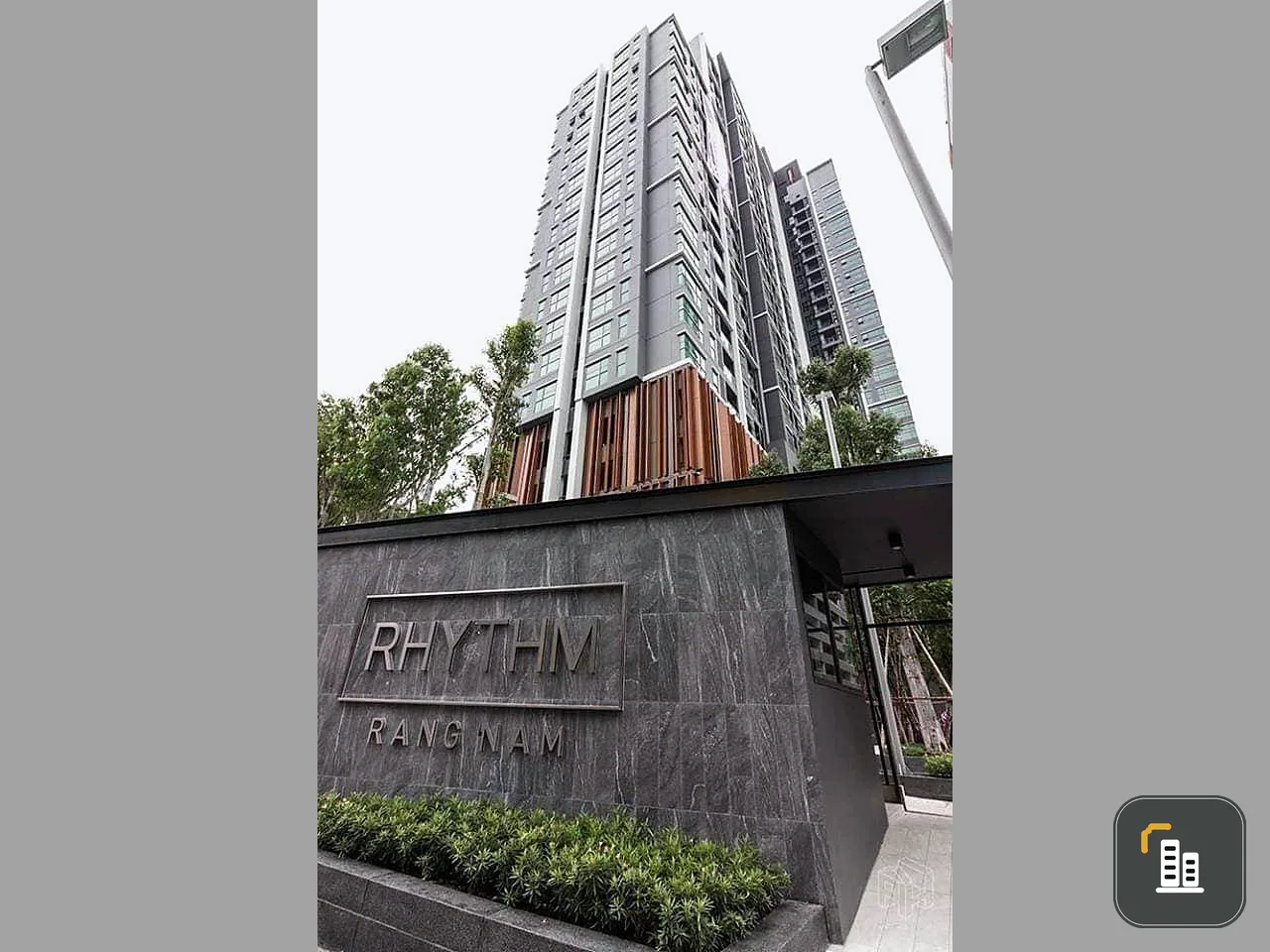 Urgent. Condo for sale, Rhythm rangnam, 2 bedrooms, 2 bathrooms, 56 sq.m., 11th floor, BTS view.