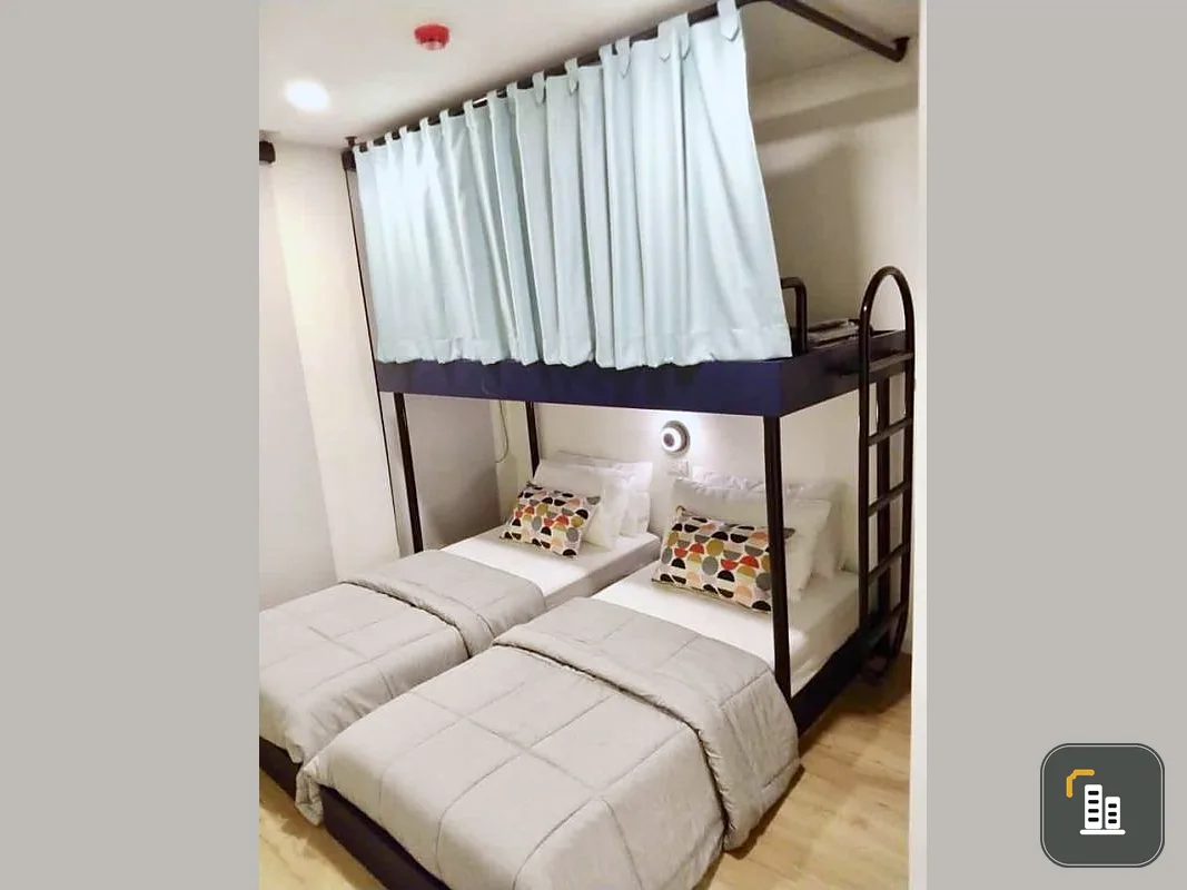 New room, Attitude BU, ready to move in. Whether it's 3 people or 2 people can stay. The room is very spacious. So hurry it's late