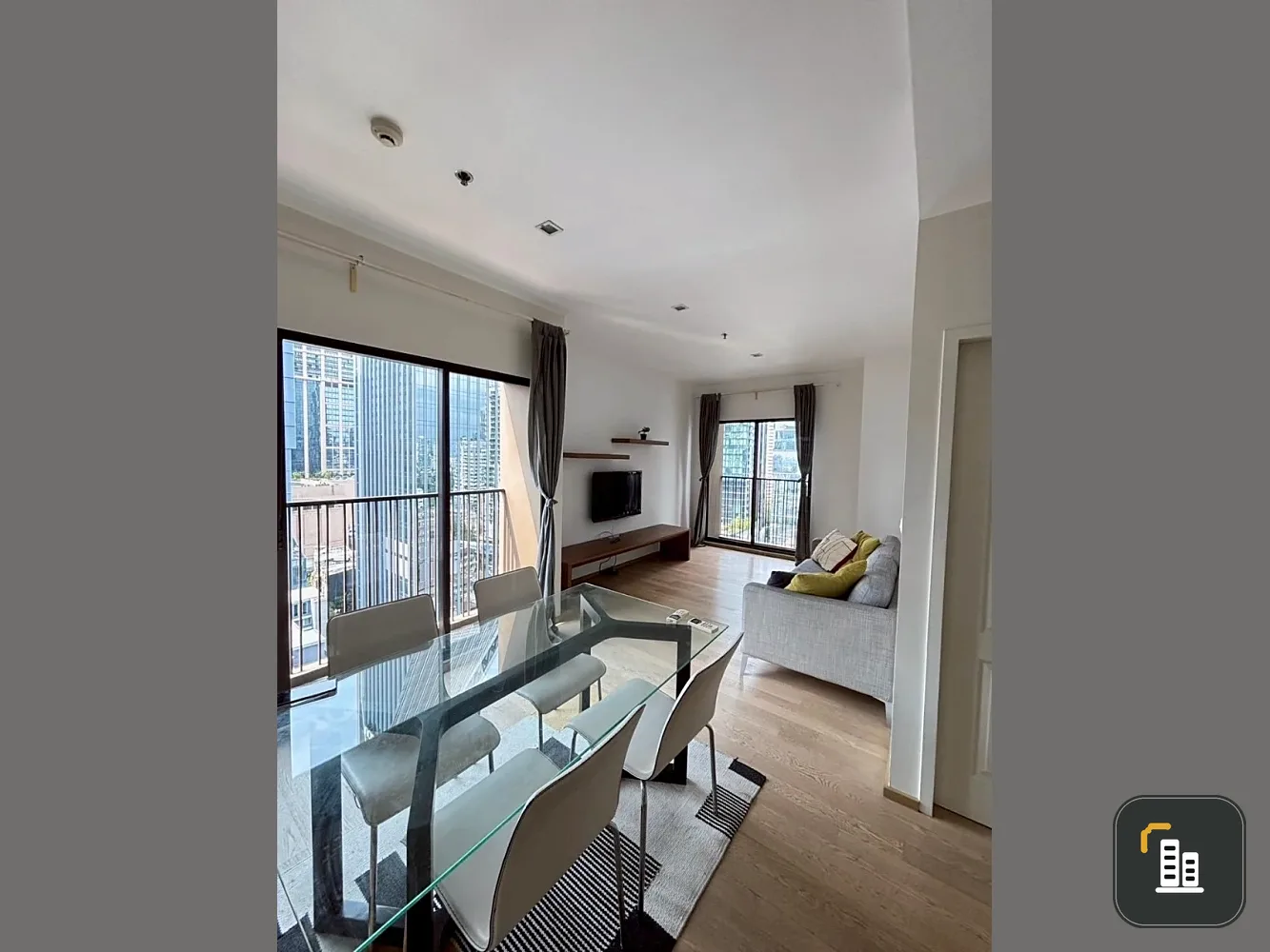 Condo for rent, Noble Refine, 2 bedrooms, 2 bathrooms, 19th floor, fully furnished, ready to move in, convenient to travel, don't wait!