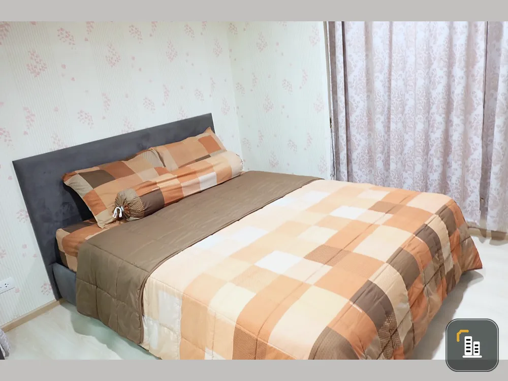 Sale/Rent Urgent!! Condo Rice Rama 9, beautiful room, built-in furniture. Well decorated. Hurry up to reserve!!