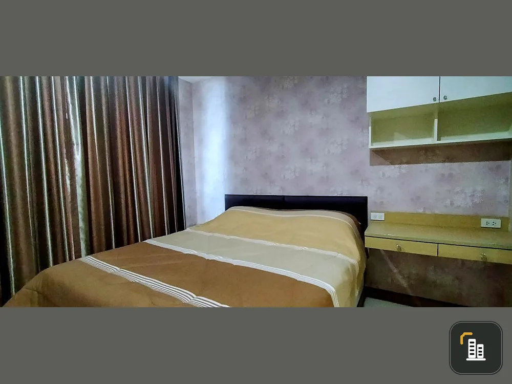 For rent urgently!! Noble Redee Condo, beautiful room, well decorated. Close to shopping areas, don't miss it!!