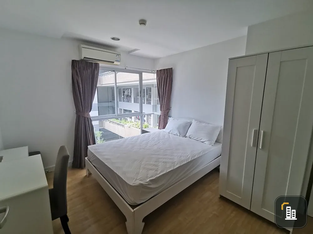 Quick sale!! Condo Whizdom Punnawithi Station, corner room, pool view, near BTS Punnawithi, don't miss it!!