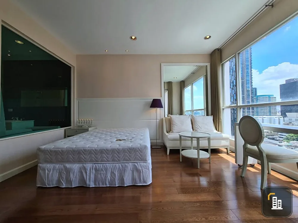 Sale/Rent Urgent!! Condo The Address Chidlom, 16th floor, beautiful view, good location, in the heart of the city, ready to move in, don't wait!!