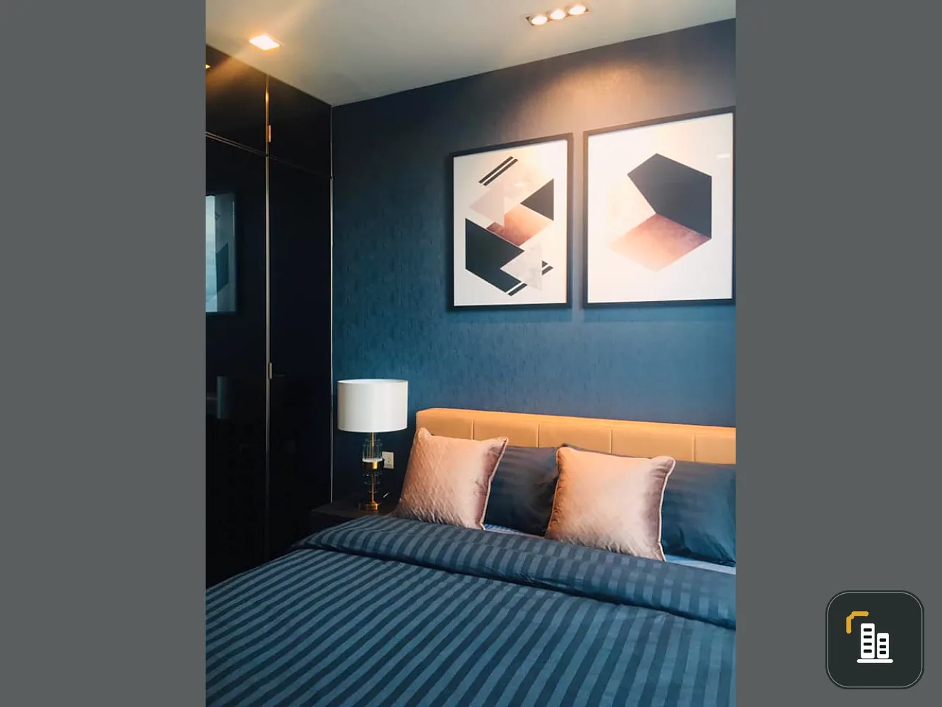 For rent Wish Signature Midtown Siam, beautiful room, very luxurious. Premium grade built-in furniture Don't miss this room