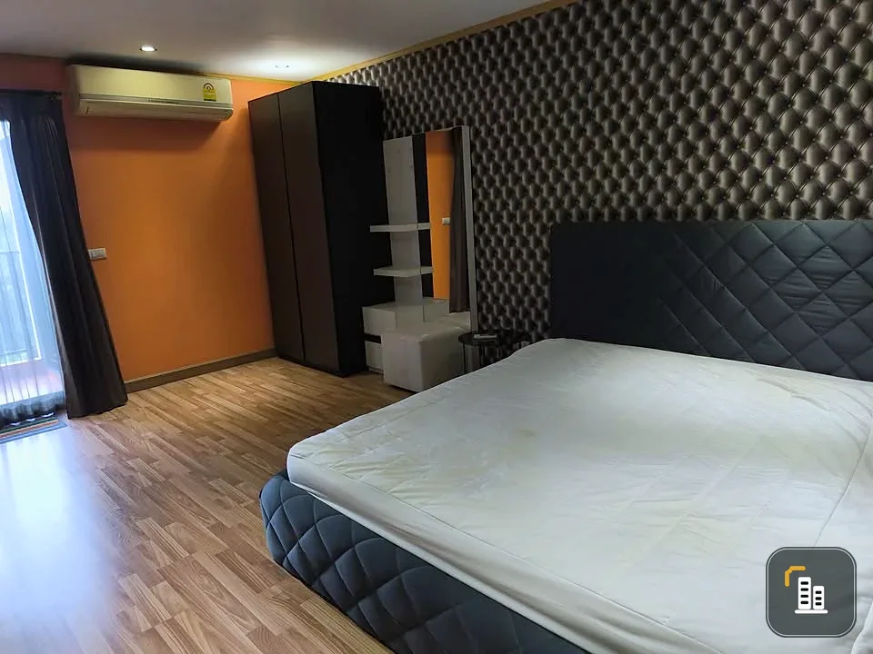 Condo for sale or rent, Regent Home 15, Chaengwattana, next to wallpaper, decorated, fully furnished, rent now