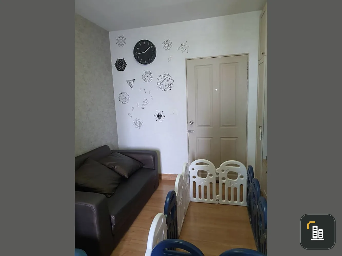 Condo for sale, Chapter One, Modern Dutch, fully furnished, city view, don't wait.