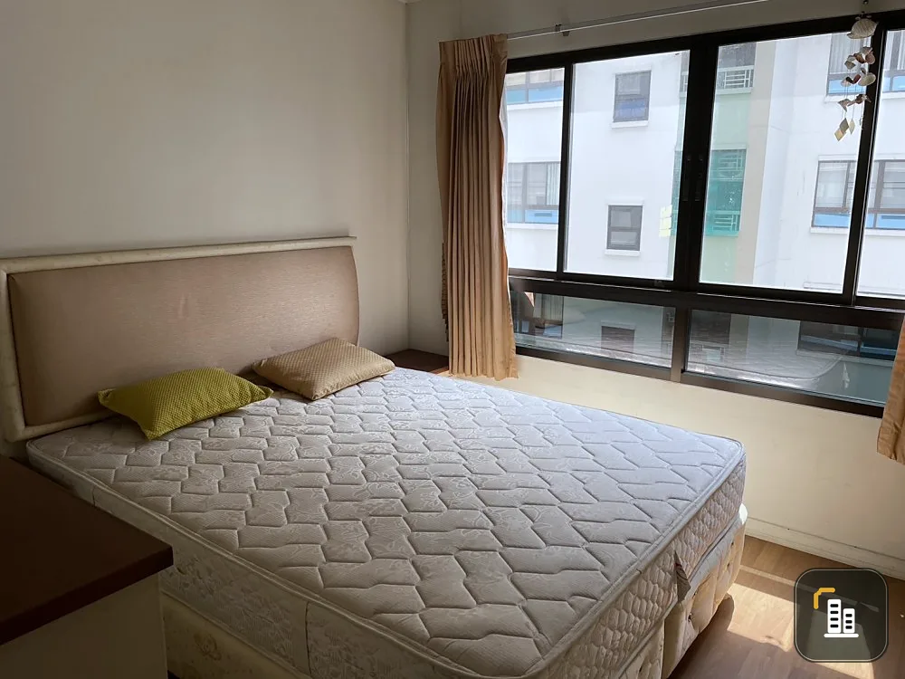 Condo for sale, Lumpini Place Rama 3-Charoen Krung, fully furnished room, good location, easy to travel.