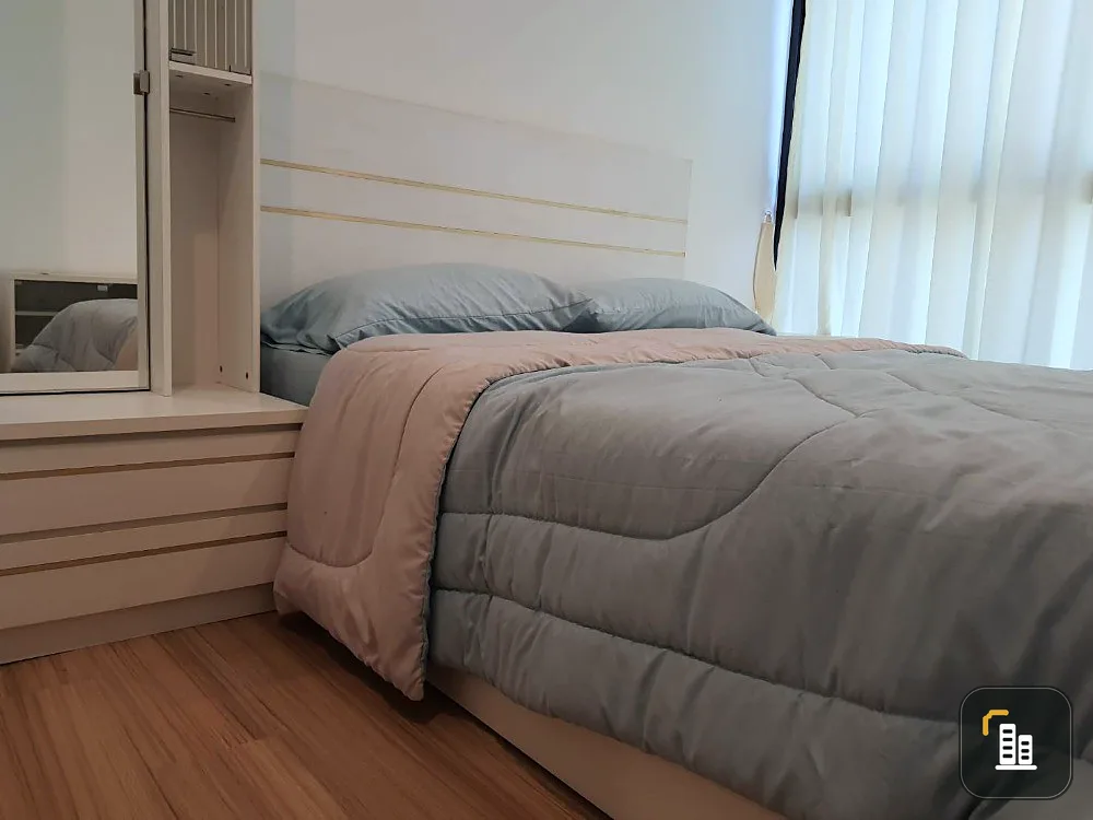 Sell Chateau in Town Phahon Yothin 32, beautiful room, decorated, very pleasant. Rent is worth it I live by myself. Buy it now.