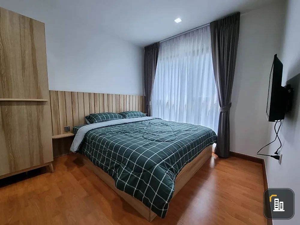 Sell/Rent Condo Life Sukhumvit 48 with furniture and electrical appliances. Don't miss it.