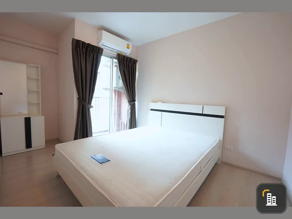 For rent, Plum Condo Park Rangsit, Phase 3, Building D, 4th floor, pool view, clean room, very nice Book now