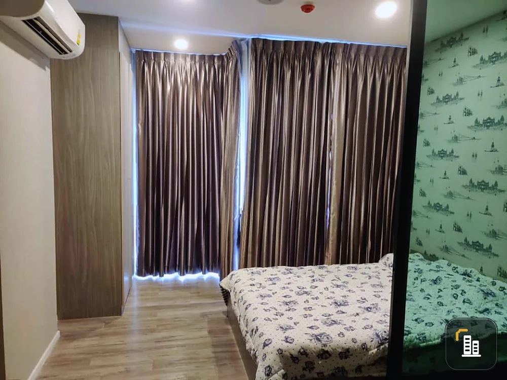For Sale/Rent Urgent!! Brown Condo Ratchada 32 Furniture + Electrical Appliances, Ready to move in immediately.