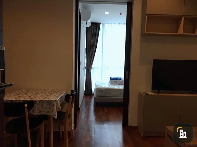 Looking for new furniture. Unpack the box. Must be this room. Everything is really new, 1 bedroom, 1 bathroom, size 27 sq.m., 8th floor