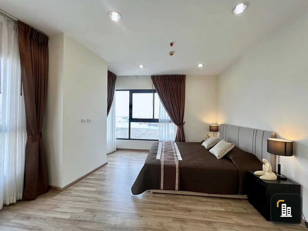 For rent!! Niche Mono Charoen Nakhon Condo, 16th floor, corner room, view of the Chao Phraya River curve, built-in furniture, don't miss it!!