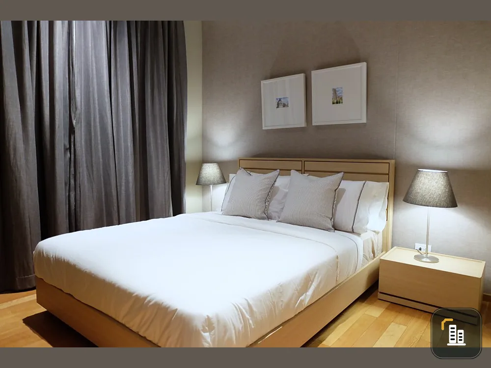 Urgent rent!! Condo Empire Place Sathorn-Narathiwat, fully furnished, near BTS Chong Nonsi, don't miss it!!