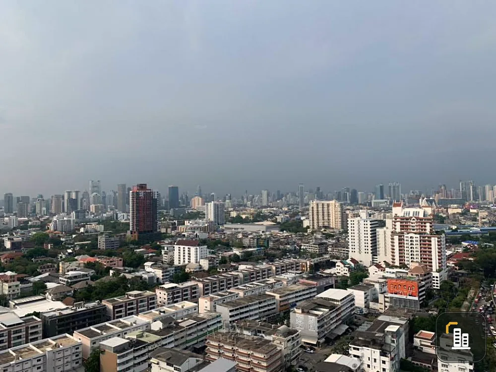 Condo for sale Supalai Light Ratchada-Narathiwat-Sathorn, golden location, near shopping areas, convenient to travel, hurry and book now!!