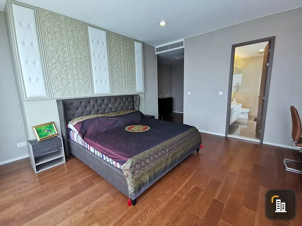 Condo for sale/rent, Maenam Residence, 3 bedrooms, 4 bathrooms, high floor, beautiful view, very nice.